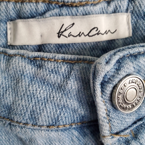 Kan can distressed jeans short size Medium. - Picture 4 of 8